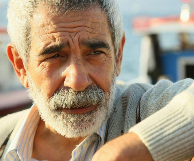 <p>Turgay Tanülkü</p>
