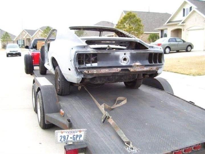<p>Hurdalığa terk edilen 1969 model Mustang'i, ABD'li otomobil ustası Brandy'nin elleri ile adeta sıfırdan farksız bir hale dönüştürdü.</p>

<p> </p>
