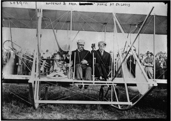 <p>Eski Başkan Theodore Roosevelt 1910 yılında uçan ilk cumhurbaşkanı oldu. </p>
<p> </p>