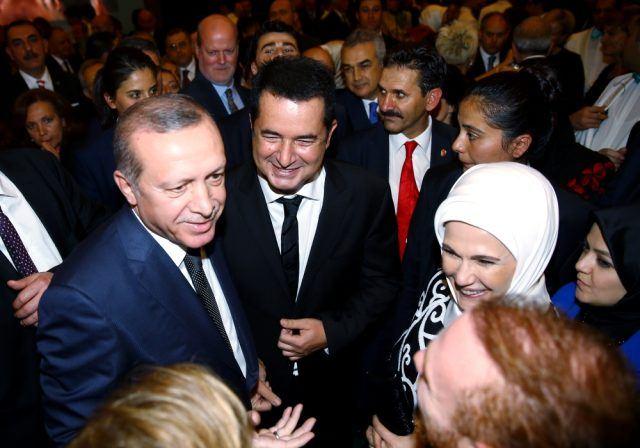 <p>Acun Ilıcalı</p>

