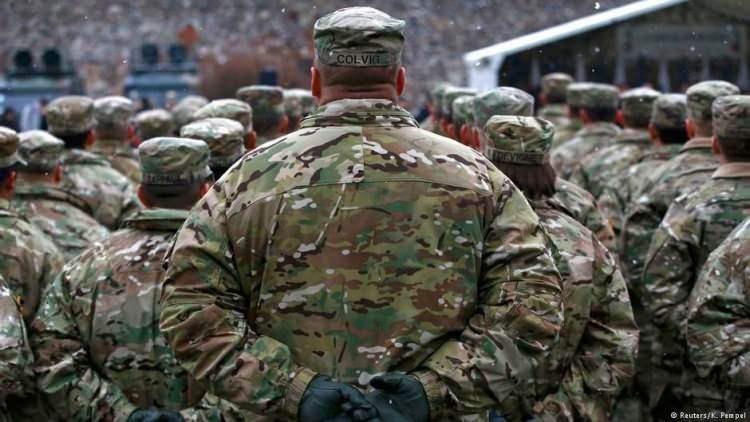 <p><strong>DÜNYANIN EN GÜÇLÜ ORDULARI AÇIKLANDI</strong></p>
<p>Türkiye yükselişini sürdürüyor!</p>
<p>'Global Firepower' isimli internet sitesi geçtiğimiz aylarda en güçlü orduları sıralamıştı.</p>
<p>İşte o liste...</p>
<p>40. Romanya</p>