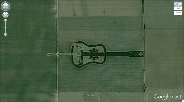 <p>8. Gitar şeklinde orman (-33.867886, -63.987) Córdoba, Arjantin</p>