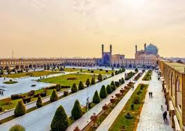 <p>3.IRAK: 545.905 bin kişi </p>
