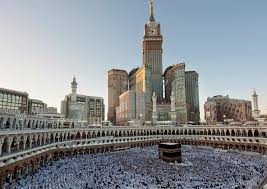 <p>6.SUUDİ ARABİSTAN: 385.013 bin kişi </p>
