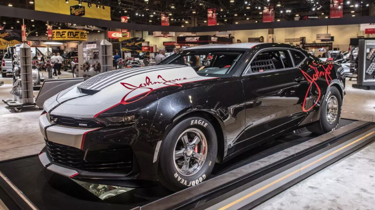 <p><strong>2020 Chevrolet COPO Camaro John Force</strong></p>