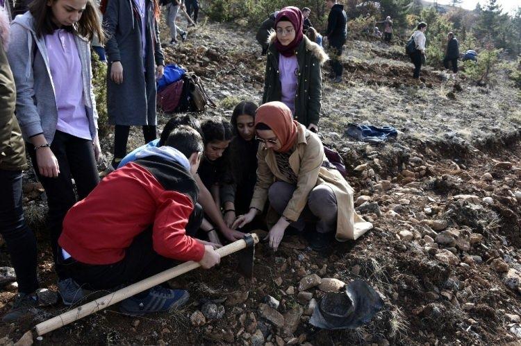 <p>G&Uuml;M&Uuml;ŞHANE</p>
