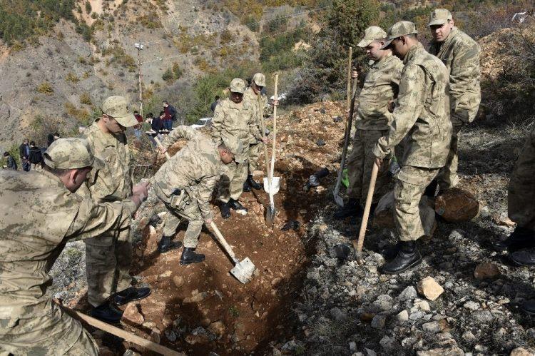 <p>G&Uuml;M&Uuml;ŞHANE</p>
