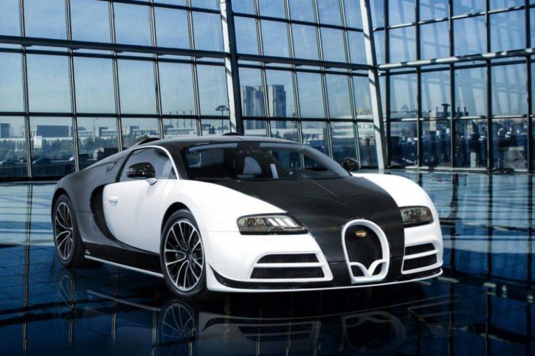<p><strong>Limited Edition Bugatti Veyron by Mansory Vivere: </strong></p>
<p>3.4 Milyon Dolar</p>