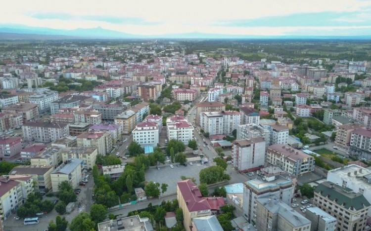 <p>Iğdır-Katılım Durumu %99 Hedeflenen Fidan: 111.110 Sahiplenilen Fidan: 110.843</p>
