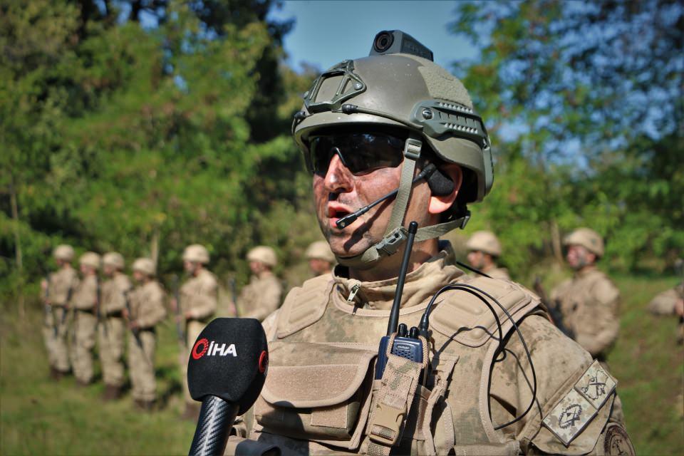 <p>İnsansız hava araçları sayesinde görüş açımızda yer almayan nesnelerin, gerçek zamanlı görüntülerine ilave olarak fotoğraf ve videoları da elde edilebilmektedir. </p>
