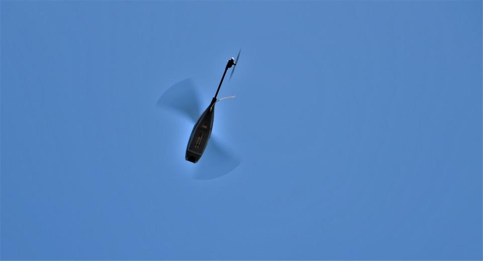 <p>Drone operatörü Jandarma komandosu ise metruk binanın çevresinde keşif uçuşu yapıp binanın içerisine gözlem yapmak için drone ile giriyor. </p>