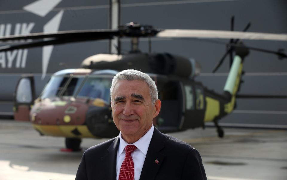 <div>ASELSAN'ın T70 için geliştirdiği sistem ve donanımların Sikorsky gibi yetkin bir firmanın denetim ve testlerinden geçecek olmasının ayrı bir önem taşıdığına işaret eden Elagöz, 109 ve daha fazla helikopterin üçüncü ülkelere satışında milli ürünlerin yer alacak olmasının da projeyi daha anlamlı hale getirdiğini vurguladı.</div>
<div> </div>