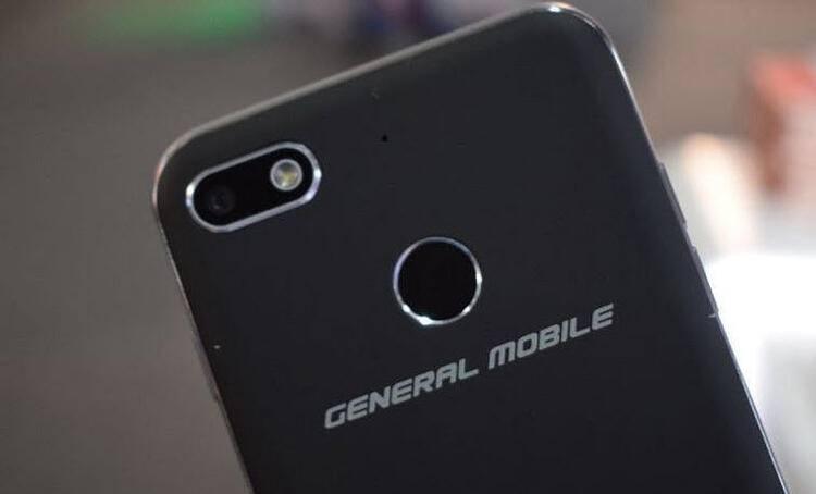 <p>General Mobile GM 8</p>
