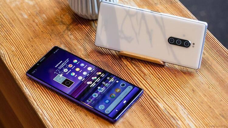 <p>Sony Xperia 1</p>
