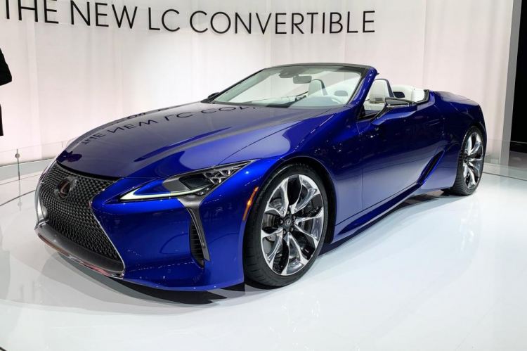 <p>Lexus LC 500</p>
