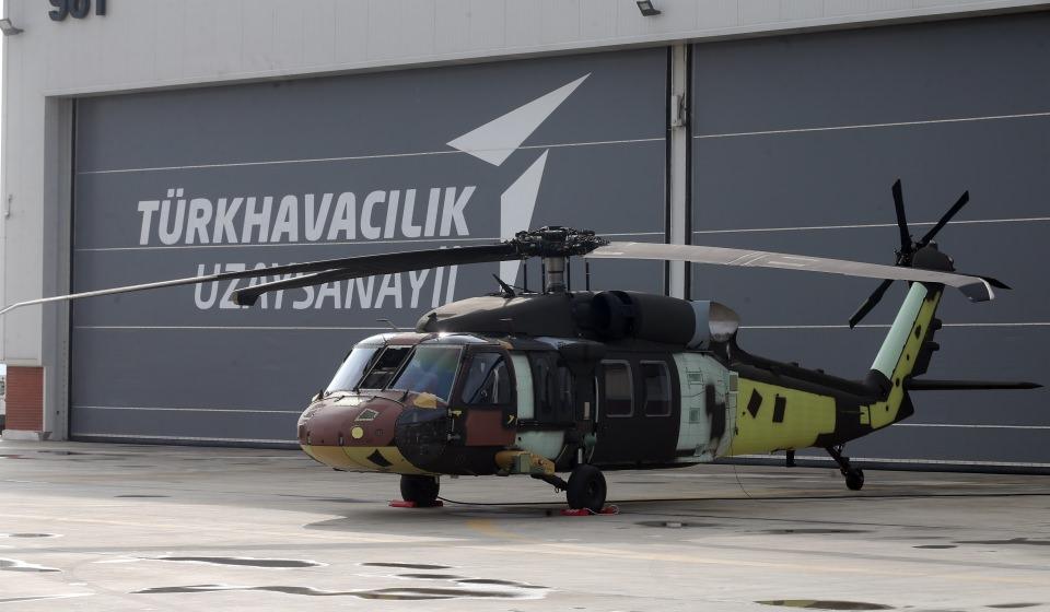 <p><strong>Yıllıkçı, şu bilgileri verdi:</strong></p>
<p>"2021'de kalifikasyonu bitirip seri üretimden çıkan helikopterlerimizin teslimatına başlamamız gerekiyor. </p>