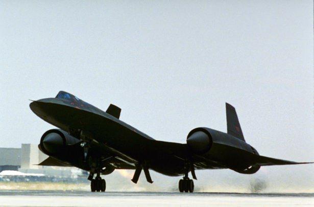 <p>SR-71 1964-1998 yılları arasında ABD Hava Kuvvetleri'ne hizmet etti.</p>
