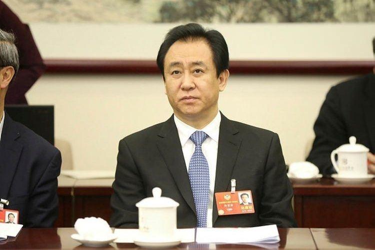 <p>24: Hui Ka Yan - Çin</p>
<p> </p>
<p>Kişisel serveti: 30.3 milyar dolar</p>
<p> </p>
<p>Şirketi: Evergrande Group</p>