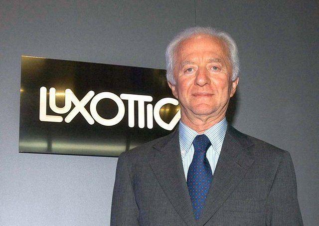 <p>45: Leonardo Del Vecchio - İtalya</p>
<p> </p>
<p>Kişisel serveti: 21.2 milyar dolar</p>
<p> </p>
<p>Şirketi: Luxottica Group</p>