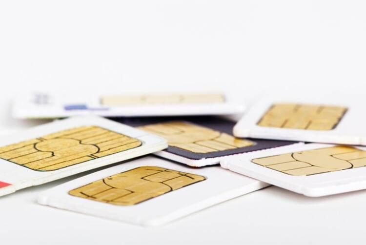 <p>Apple akıllı saatinin üçüncü versiyonunda bu teknolojinin tüm nimetlerinden yararlanıyor. eSIM'in, nano SIM kartlardan bile küçük olması, onları, akıllı saat segmenti için biçilmiş kaftan yapıyor.</p>
<p> </p>