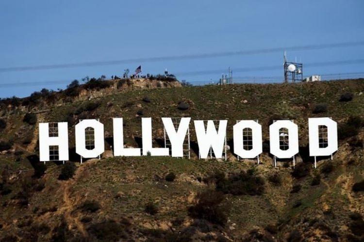 <p>Dünyada her yıl en çok film çeken ülke sanılanın aksine ABD değil Nijerya.</p>

<p>Ülkedeki film endüstrisine verilen isim ise Nollywood. Ülkede haftada ortalama 50 film çekiliyor. </p>
