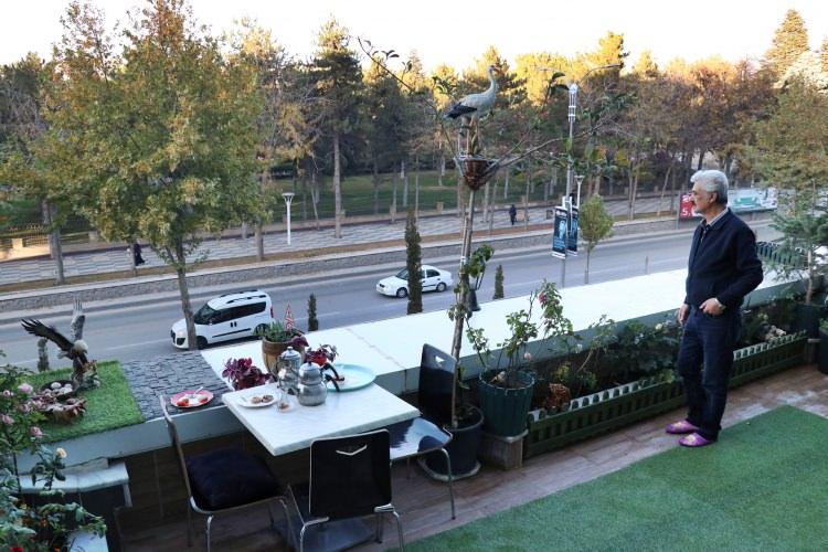 <p>Arda, terasın görenlerde hayranlık uyandırdığını aktararak, şöyle konuştu:</p>
