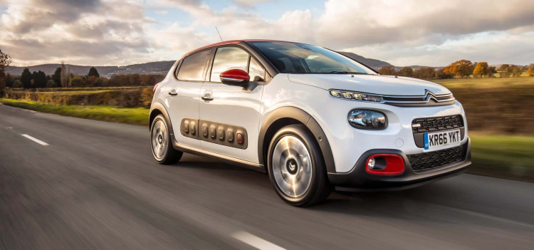 <p>Citroën C3, benzersiz SUV deneyimi sunan Citroën C3 Aircross SUV, konforun en tarz hali Citroën C4 Cactus, yüksek performans ve düşük yakıt tüketimi sunan C-Elysée, 50.000 TL için 12 ay %0,59 faiz veya 30.000 TL için 12 ay %0 faiz ile satışa sunuluyor. Bu modellerde ayrıca nakit alımlarda geçerli 5.000 TL indirim fırsatı da bulunuyor.</p>
