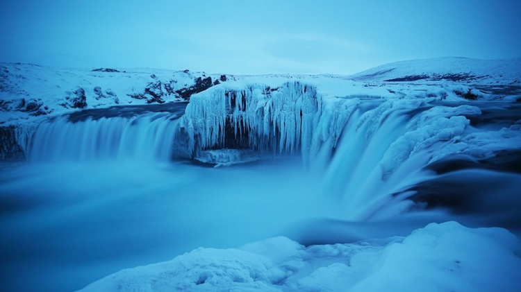 <p>‘Tanrıların Şelalesi’ anlamına gelen Godafoss Şelalesi, İzlanda’da görebileceğiniz birçok şelaladen sadece biri.</p>