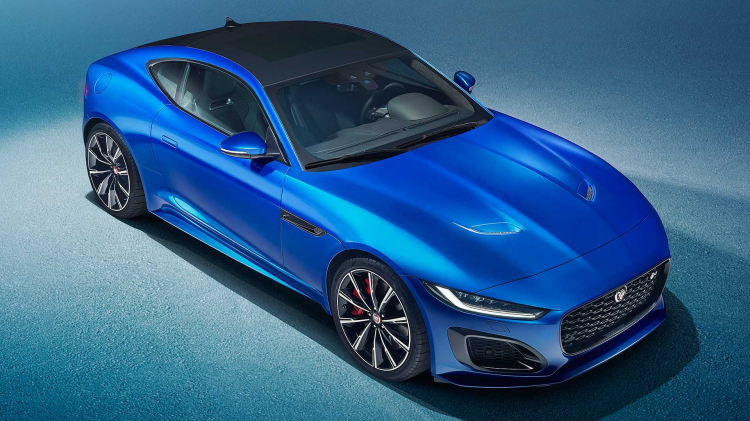 <p>Her iki V8 de aktif egzoz valfleri sayesinde gaza dokunulmadığında dışarıya yayınlan egzoz sesini kısan Quiet Start özelliğiyle donatılmış.</p>

<p>Jaguar, henüz 2020 F-Type için fiyat duyurmadı.</p>
