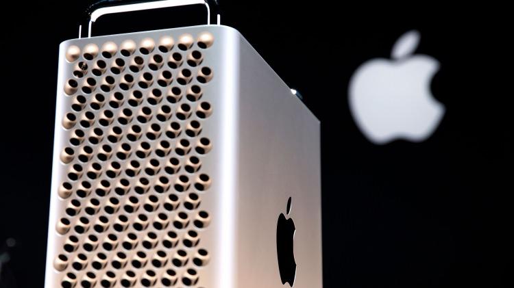 <p>ABD merkezli teknoloji devi Apple’ın ilk olarak WWDC 2019 konferansında tanıttığı Mac  Pro'nun tam pakete ev sahipliği yapan versiyonunu Türkiye fiyatı belli oldu.<br />
<br />
<span style="color:#FF8C00"><strong>İŞTE TÜRKİYE FİYATI VE ÖZELLİKLERİ:</strong></span></p>
