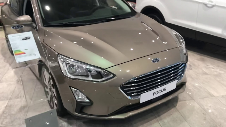 <p><strong> Ford Focus</strong></p>

<p>Euro NCAP testlerinin en sonuncusunda Ford Focus, listenin 13. sırasında en güvenli otomobil modelleri arasında. </p>
