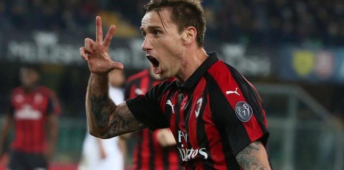 <p><strong>Lucas Biglia</strong></p>

<p> </p>

<p><strong>Milan</strong></p>

<p> </p>

<p><strong>Değer: 6 milyon Euro</strong></p>
