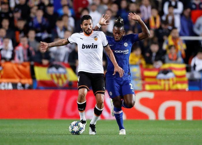 <p><strong>Ezequiel Garay</strong></p>

<p> </p>

<p><strong>Valencia</strong></p>

<p> </p>

<p><strong>Değer: 8 milyon Euro</strong></p>
