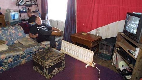 <p>Danimarka amatör liginde mücadele eden Vestbjerg takımı Sealand’ın ulusal takımı olmak istemiş. Kral Bates bunu kabul etmiş. Bütün futbolcular bir gecede Sealand vatandaşı olmuş. Vestbjerg maçlarından önce Sealand ulusal marşı okunuyor.</p>

<p> </p>

