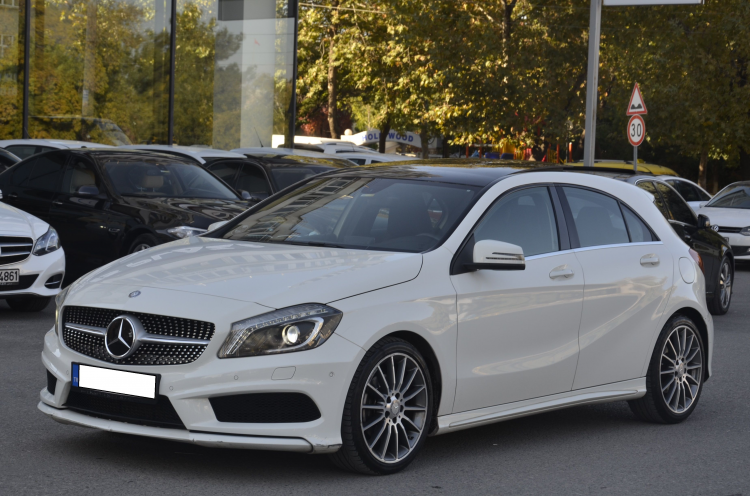 <p>Mercedes A 180: 233 bin lira</p>
<p> </p>