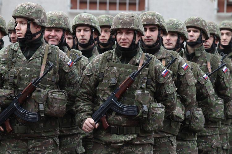 <p>16-SLOVAKYA</p>

