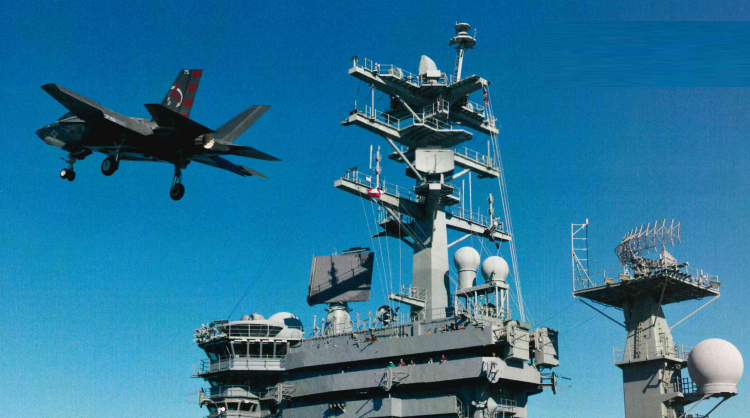 <p>F-35 Müşterek Taarruz Uçağı, tek pilot ve tek motorlu, beşinci nesil, hava-yer taarruz, keşif, taktik savunma gibi çok maksatlı görevleri, düşük görünürlük özelliğiyle gerçekleştirebiliyor.</p>