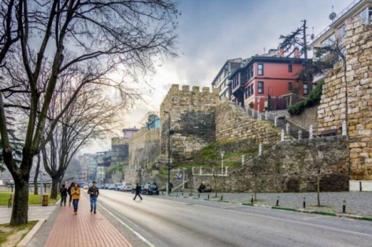 <p>Bursa: 23 işyeri</p>
