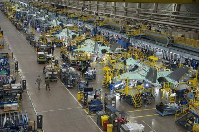 <p>Her bir F-35; Türkiye, İngiltere, Belçika, Danimarka, Avustralya ve İsrail gibi müşterilerine gönderilmeden önce belirli uçuş testlerinden geçmek zorunda.</p>