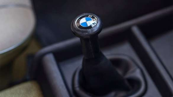 <p>Takla barı ve sabit tavan iskeleti gibi güvenlik unsurları barındıran Baur, kısa sürede ailenin bir parçası olmuş ve BMW satıcılarında siparişe açılmıştır. </p>
