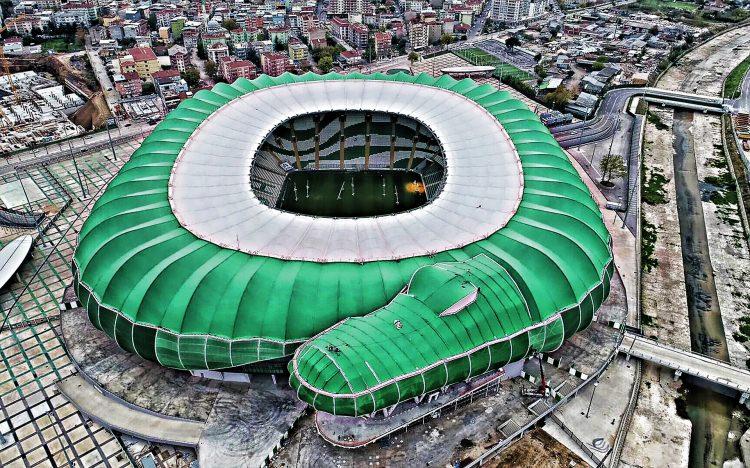 <p>Bursa Büyükşehir Stadyumu</p>

<p>Kapasite:44.000</p>

<p>Maliyet:137.7</p>
