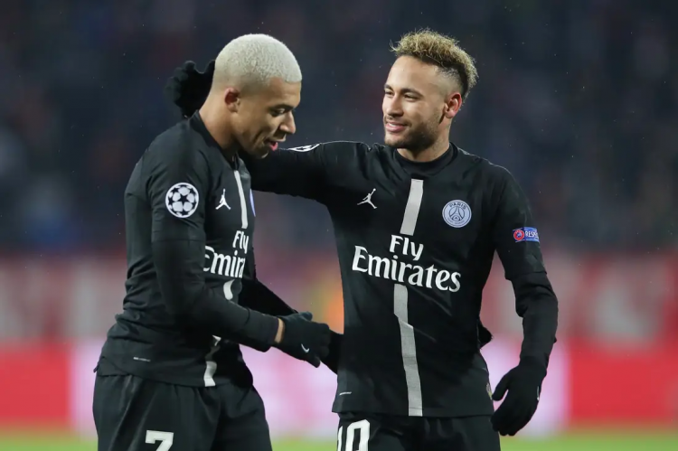 <p><strong>29-Paris Saint-Germain</strong></p>
<p><strong>Puan:142</strong></p>