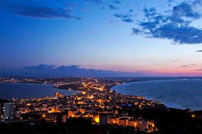<p><strong>Sinop</strong></p>

<p>İstanbul'daki nüfus: 369 bin 979 kişi</p>
