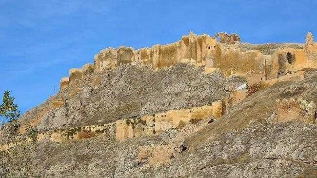 <p><strong>Bayburt</strong></p>
<p>İstanbul'daki nüfus: 120 bin 996 kişi</p>
