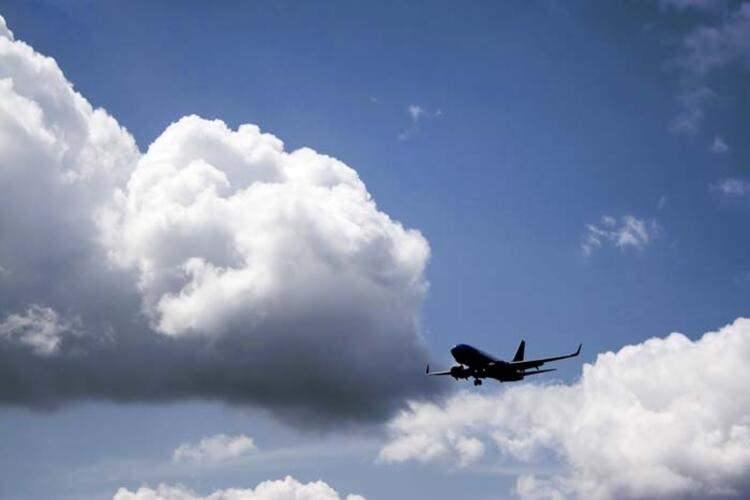 <p>Vueling </p>
<p>İspanyo kökenli Vueling, bagaj dahil uçuşlar gerçekleştiriyor. Tek yön uçak bileti fiyatları 30-40 Euro civarında değişiyor.</p>