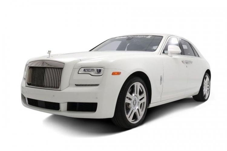 <p>Rolls-Royce</p>
