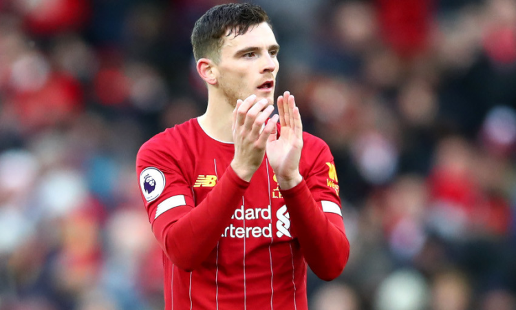 <p>Sol bek: Andrew Robertson</p>
