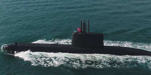 <p>Yeni Tip Denizaltı Projesi'nin ilk denizaltısı Pirireis havuza çekildi, 5'inci denizaltı Seydialireis'in ilk kaynağı yapıldı.</p>
<p> </p>