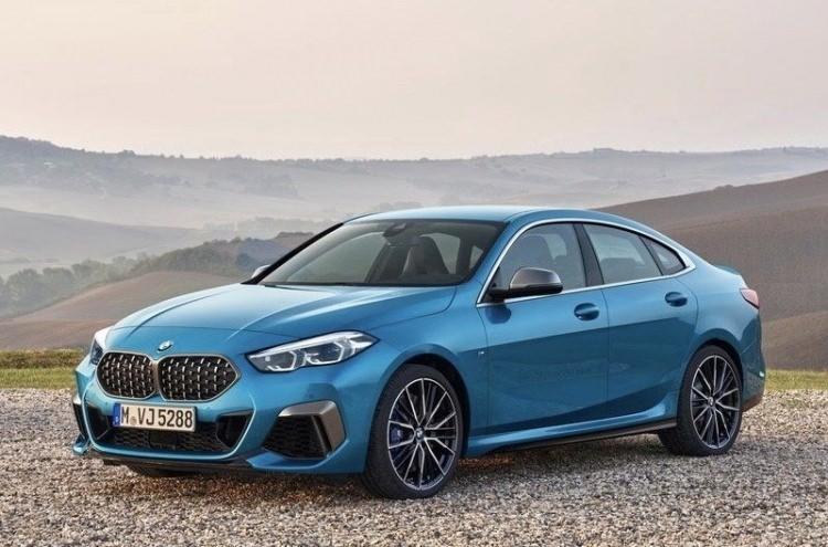 <p><strong>BMW 2 GRAN COUPE</strong></p>

<p>1.5 lt'lik benzinli ve dizel motorlar var.2.0 lt'lik M235 iversiyonu siparişiyle getirilecek. İç mekan 1. serisi ile aynı.</p>
