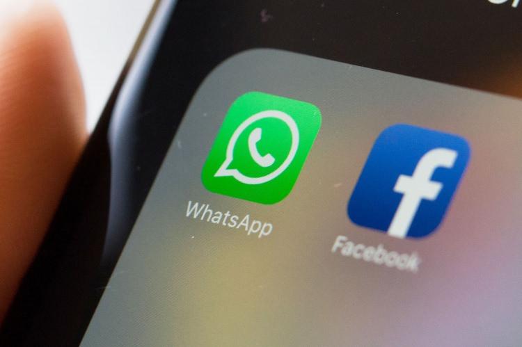 <p>SİLİNEN MESAJLAR</p>

<p>Snapchat ile hayatımıza giren silinen mesajlar bir süre sonra Facebook’un bünyesinde bulunan WhatsApp’ta da karşımıza çıkacak.</p>
